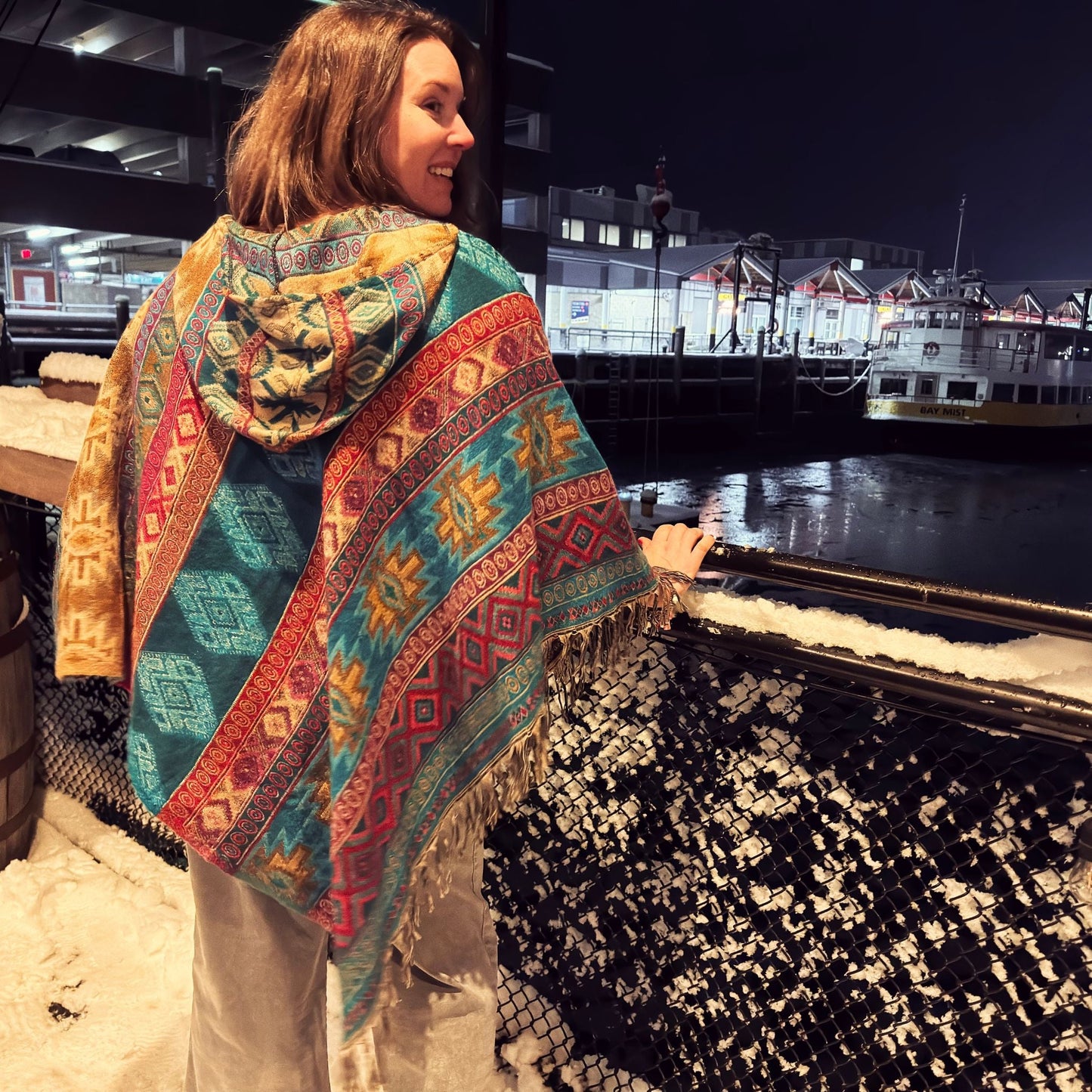 Darn Good Yarn: Nanda Hooded Poncho, Clothing and Accessories