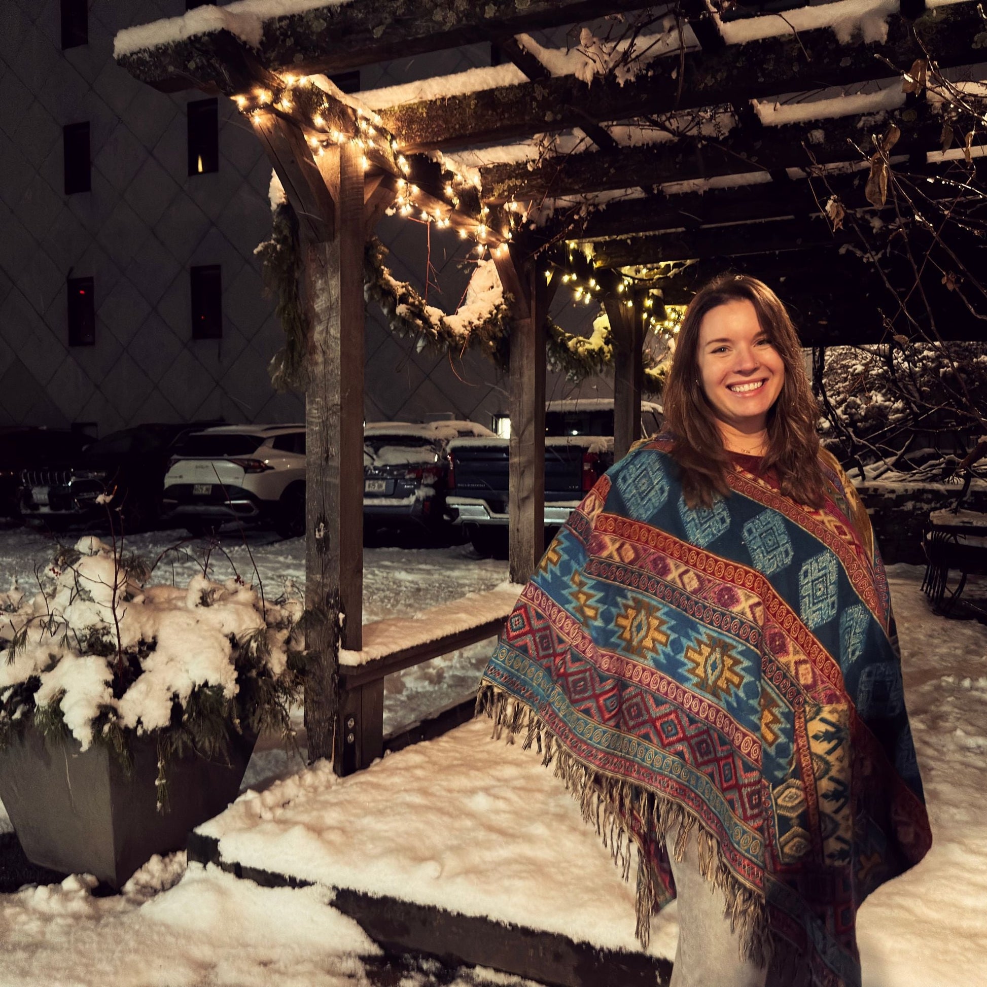 Darn Good Yarn: Nanda Hooded Poncho, Clothing and Accessories