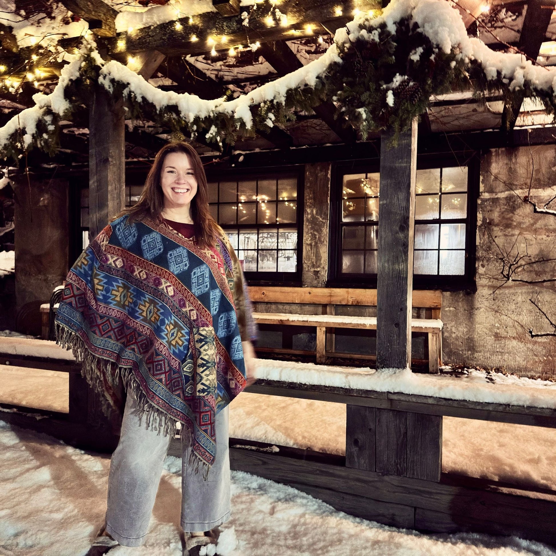 Darn Good Yarn: Nanda Hooded Poncho, Clothing and Accessories
