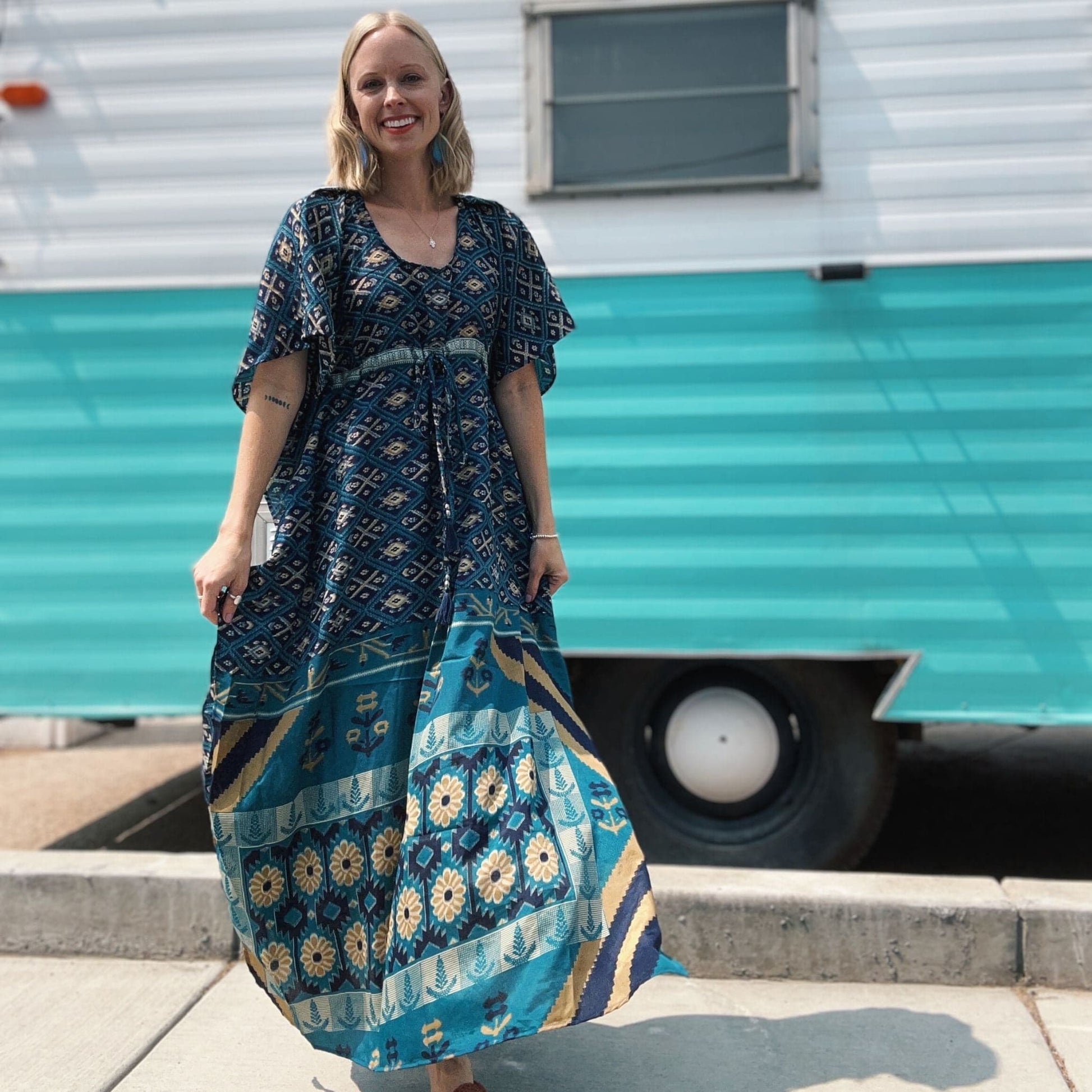Seconds and Surplus Aanya Adjustable Long Kaftan Dress - Darn Good Yarn